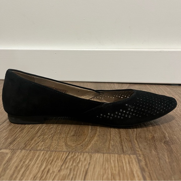 Vionic Posey Black Suede Perforated Flats - Size 6.5 - Picture 9 of 13